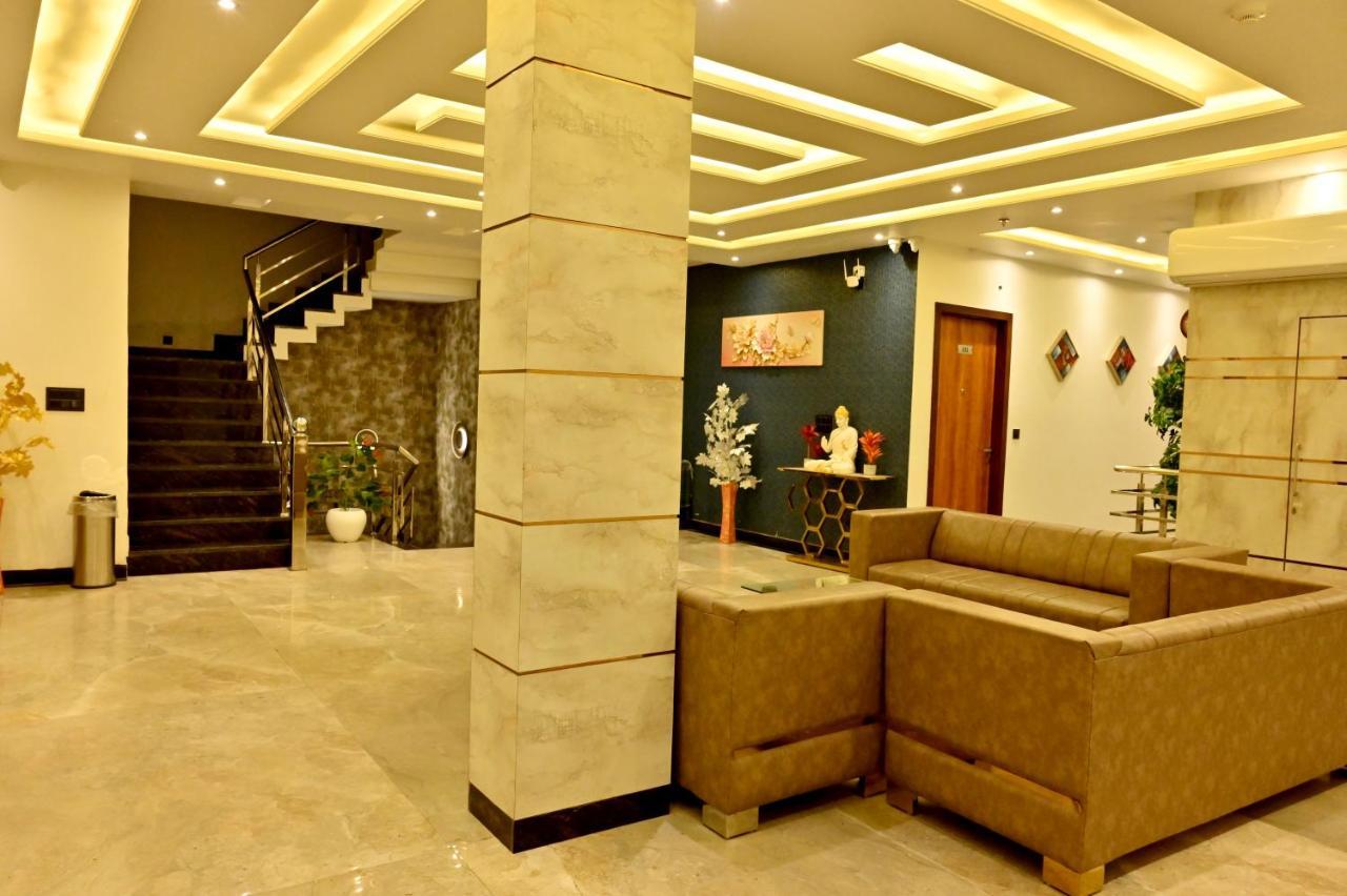 Hotel Elite - 5 Mins From Golden Temple Amritsar Dış mekan fotoğraf